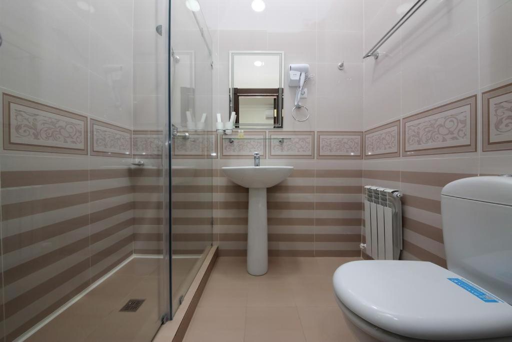 Hotel Globus Taškent Exteriér fotografie