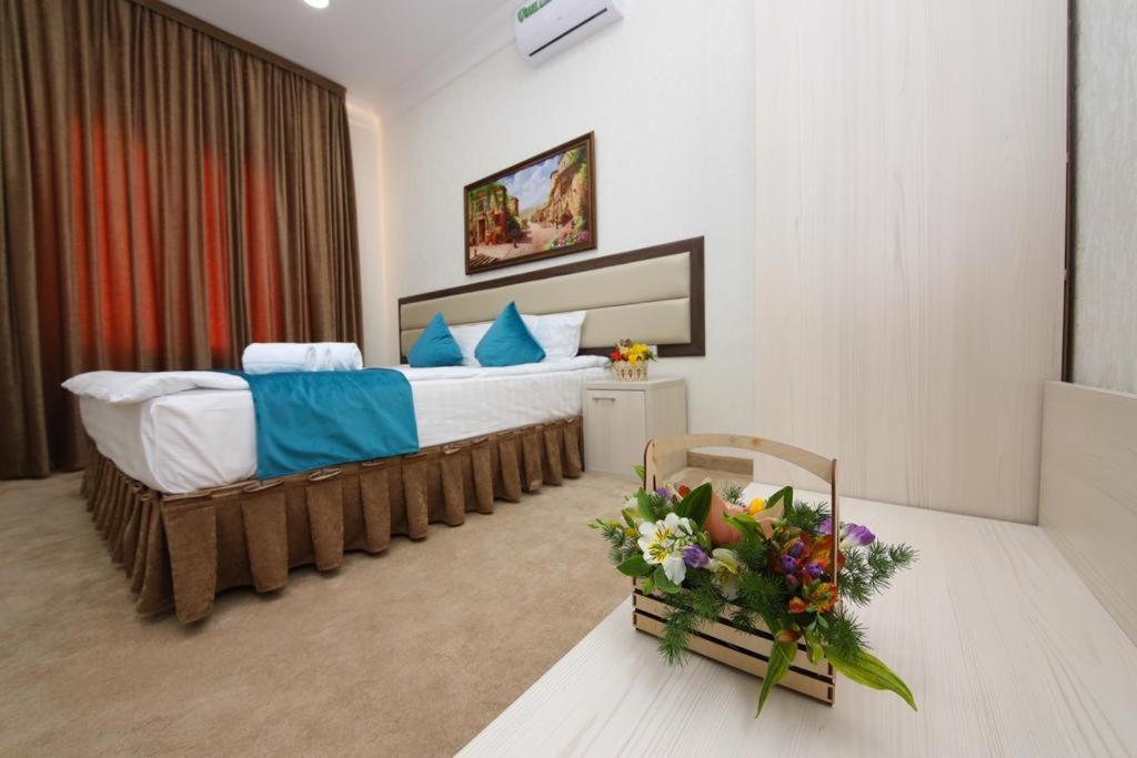 Hotel Globus Taškent Exteriér fotografie