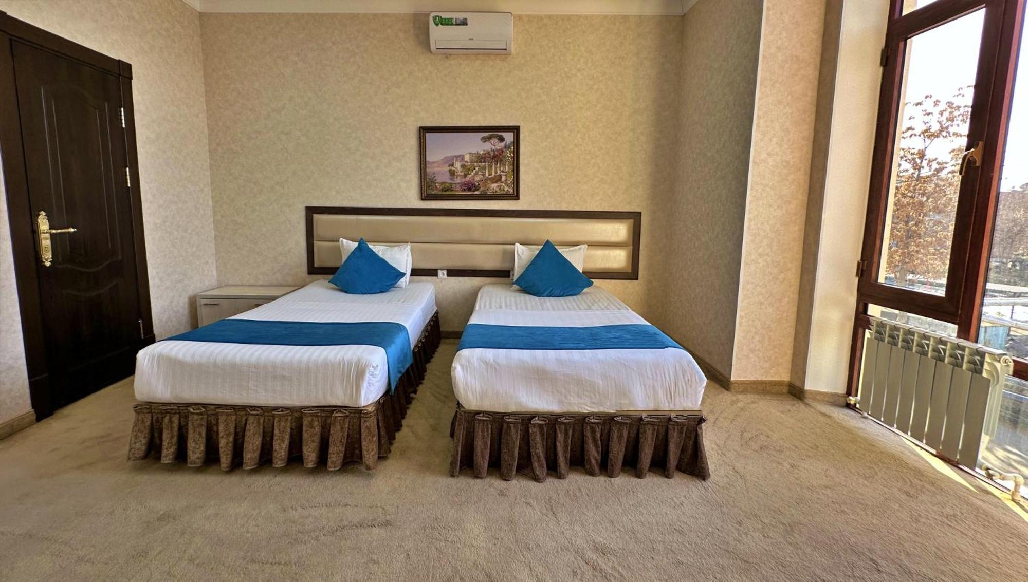 Hotel Globus Taškent Exteriér fotografie